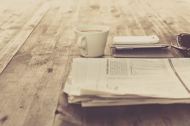 newspaper, coffee, vintage, retro, table, tumblr wallpaper, brown coffee, brown table, brown wallpaper, brown vintage, brown retro, brown newspaper, newspaper, newspaper, newspaper, newspaper, newspaper. Jobjagt i Danmark: Sådan bygger du en effektiv søgestrategi